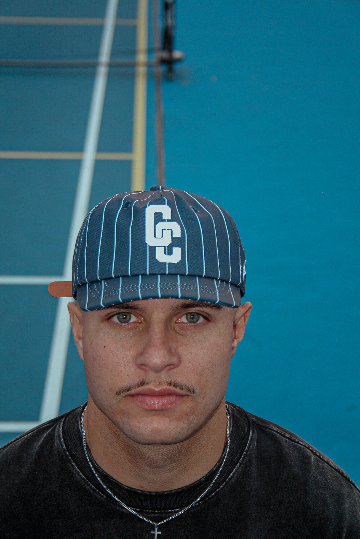 Pin stripe cap