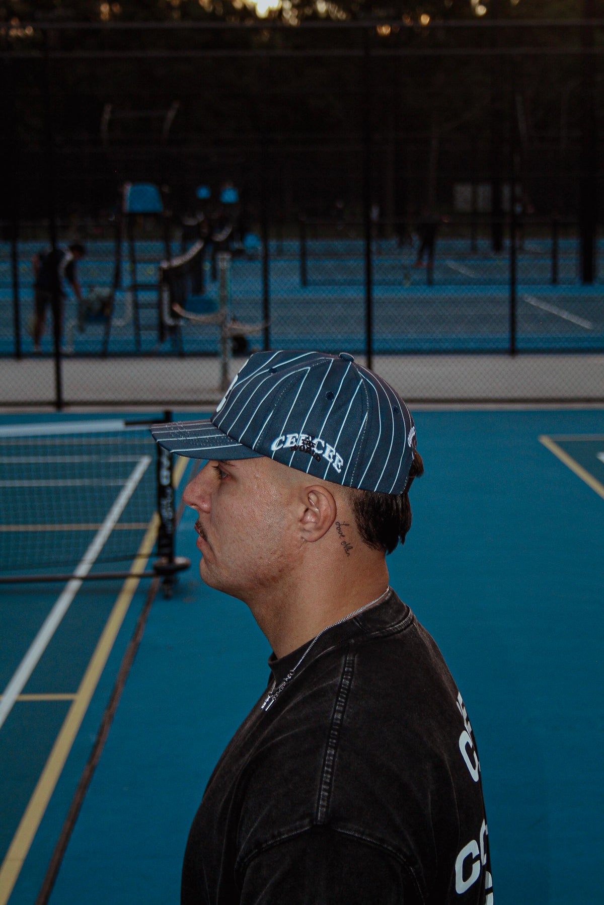 Pin stripe cap